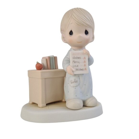 Precious Moments 12300 LOVE NEVER FAILS Last Forever Porcelain Figurine - Picture 2 of 8